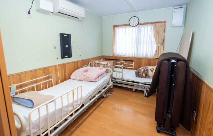 落ち着いた雰囲気の静養室